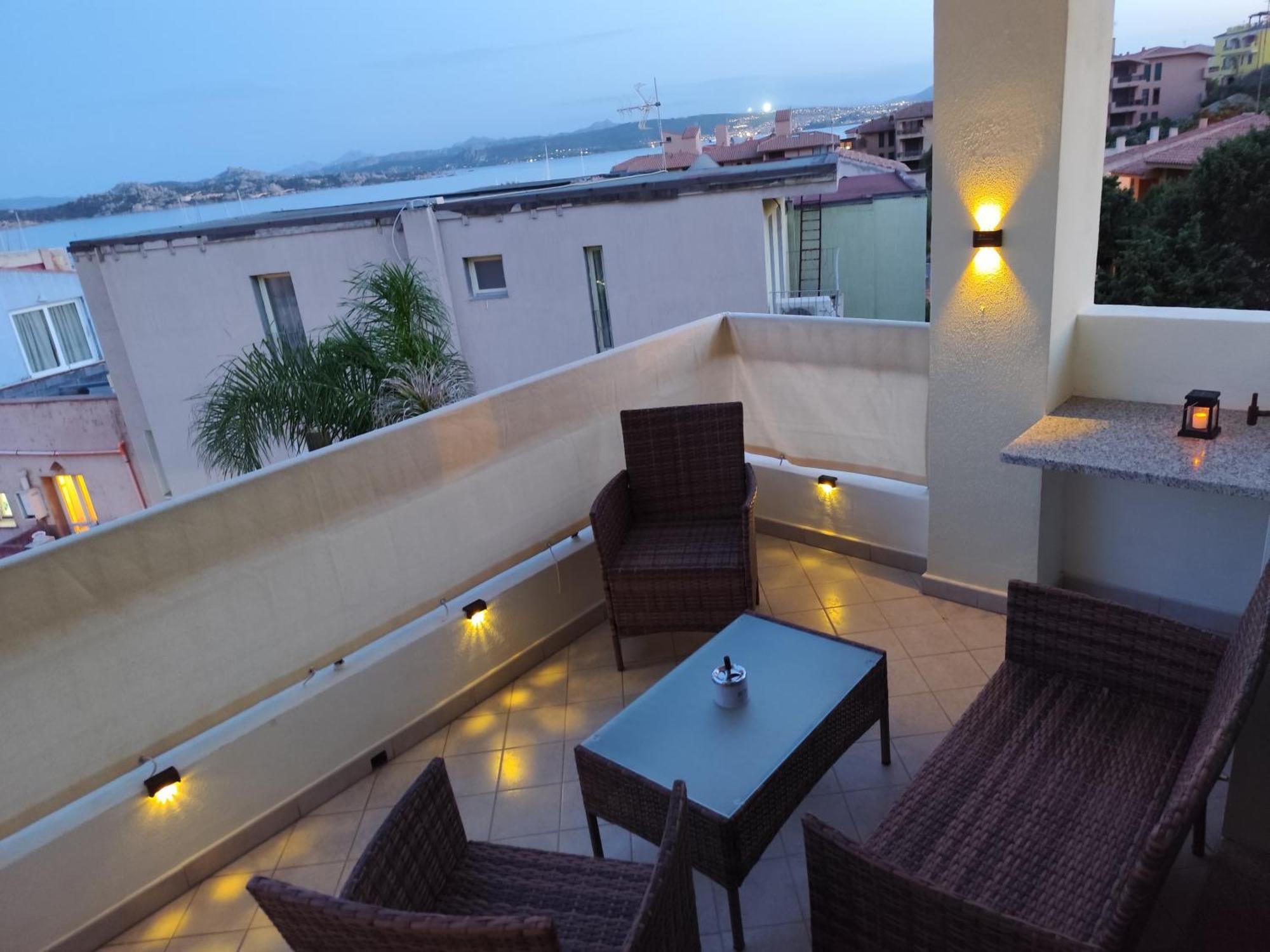 Soul Apartment La Maddalena Ла-Маддалена Экстерьер фото